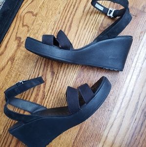 Crocs black wedges 9W